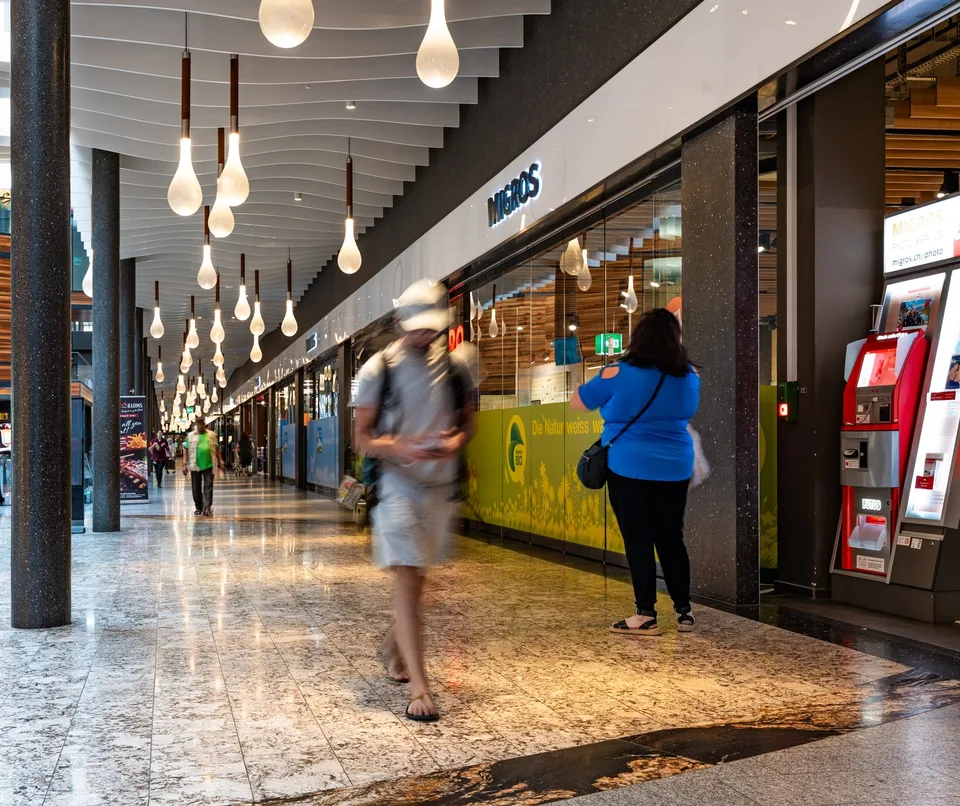 Spazio commerciale in affitto nel moderno Stücki Park, Basilea