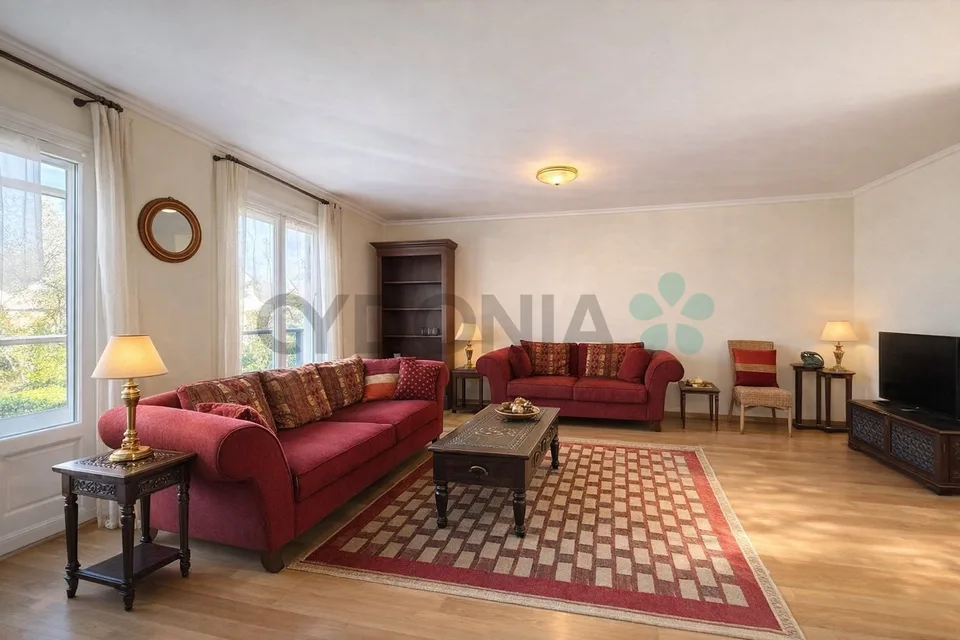 Exklusiv! Dachgeschoß-Duplex, zwei Schritte vom See entfernt