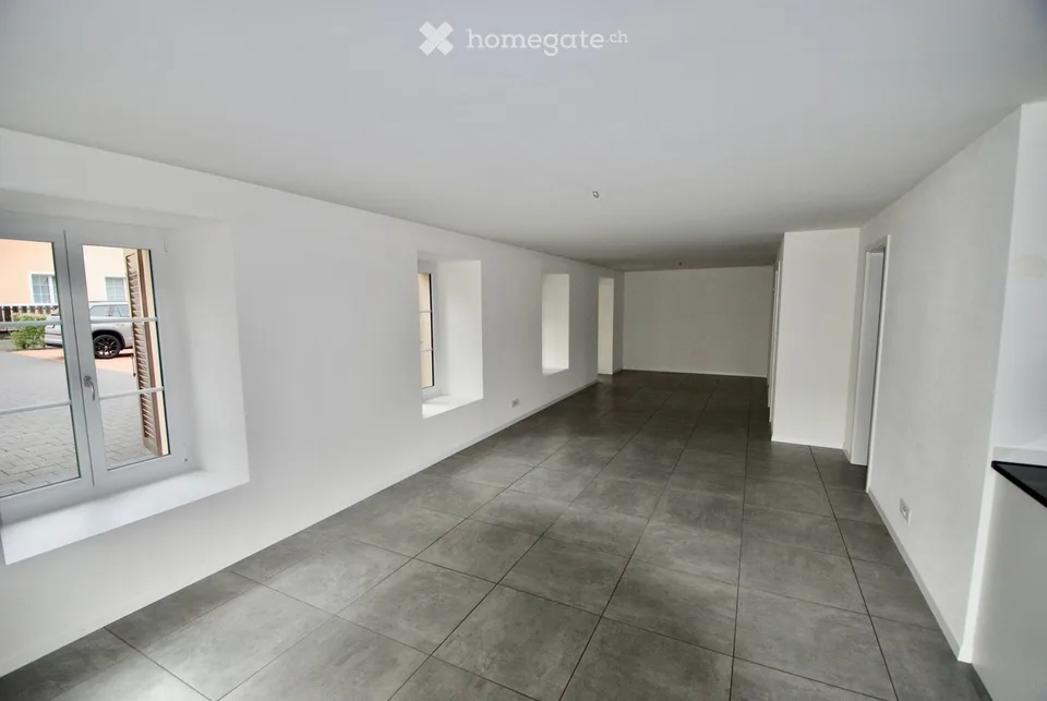 Appartamento esclusivo di 3,5 locali nell'Alte Post - adatto anche per piccole imprese (studio).