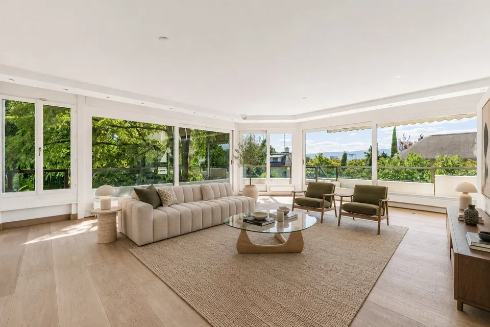 Rare appartement en duplex avec jardin privatif au coeur de Champel