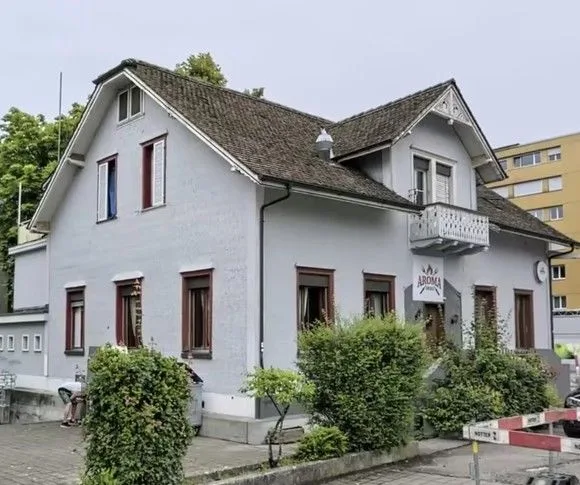 *Restaurant mit 6 Zimmern*