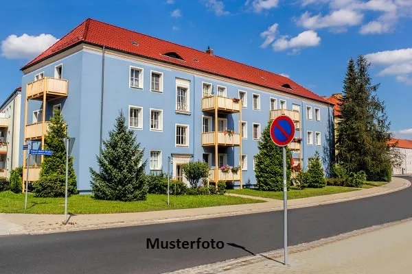 *7-Familienhaus*