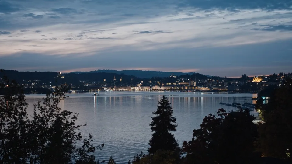 Terreno edificabile nella città di Lucerna con progetto di villa approvato