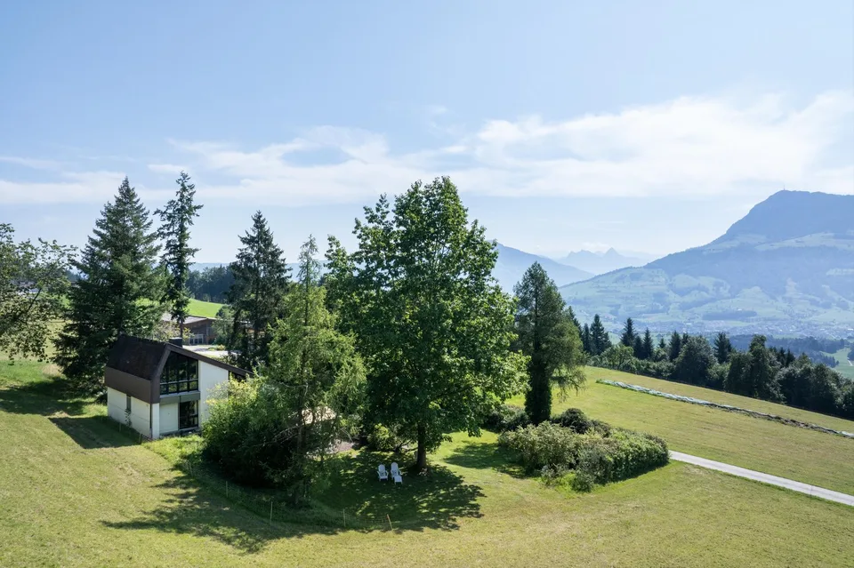 Oase im Grünen mit Panoramasicht