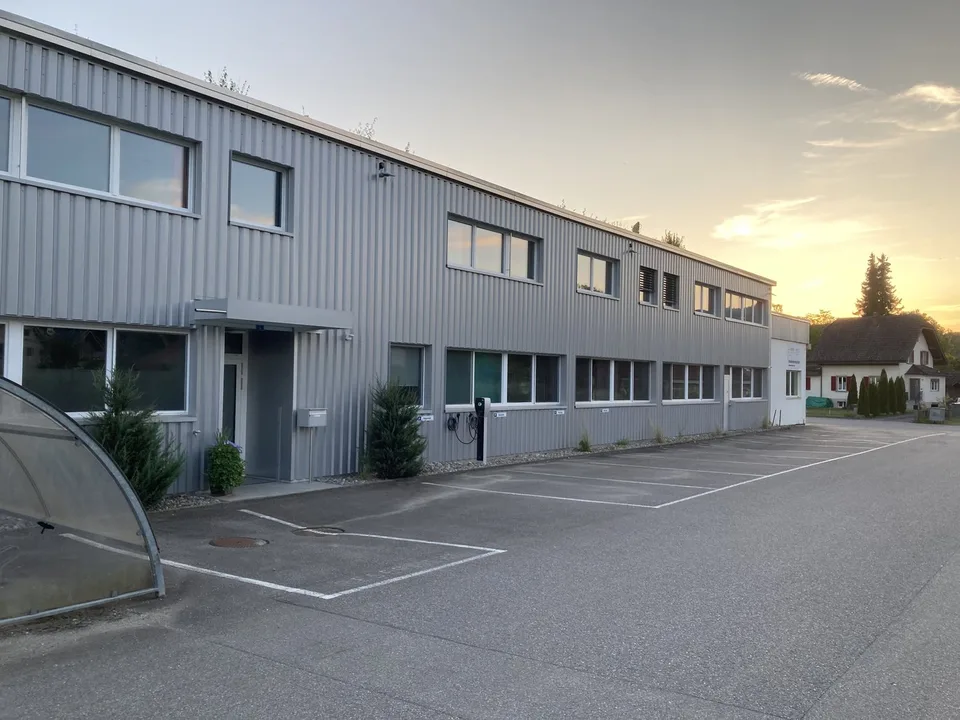 330 m² Lagerfläche im 1. OG an zentraler Lage in Rothrist – Foto 7 von 9