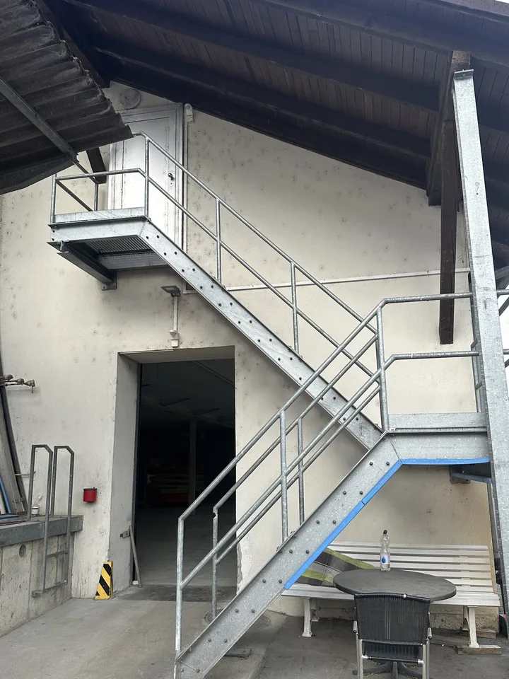 330 m² Lagerfläche im 1. OG an zentraler Lage in Rothrist – Foto 6 von 9