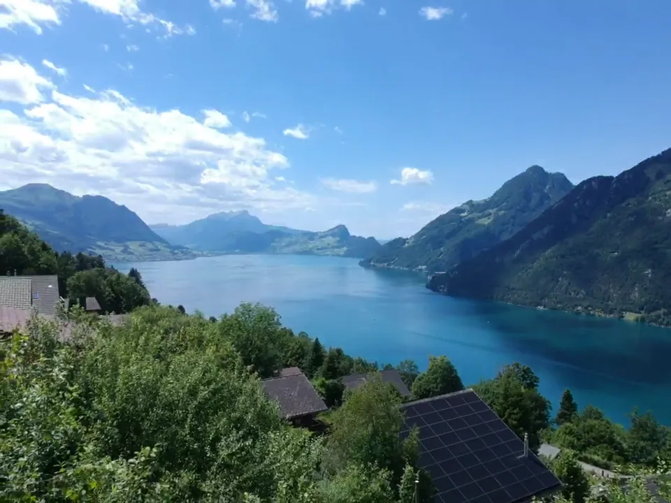 Charmantes 5.5-Zimmer-Einfamilienhaus in idyllischer Lage in Seelisberg