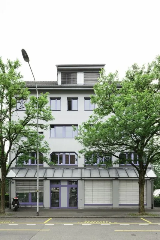 Bright attic apartment in the center of Dietikon