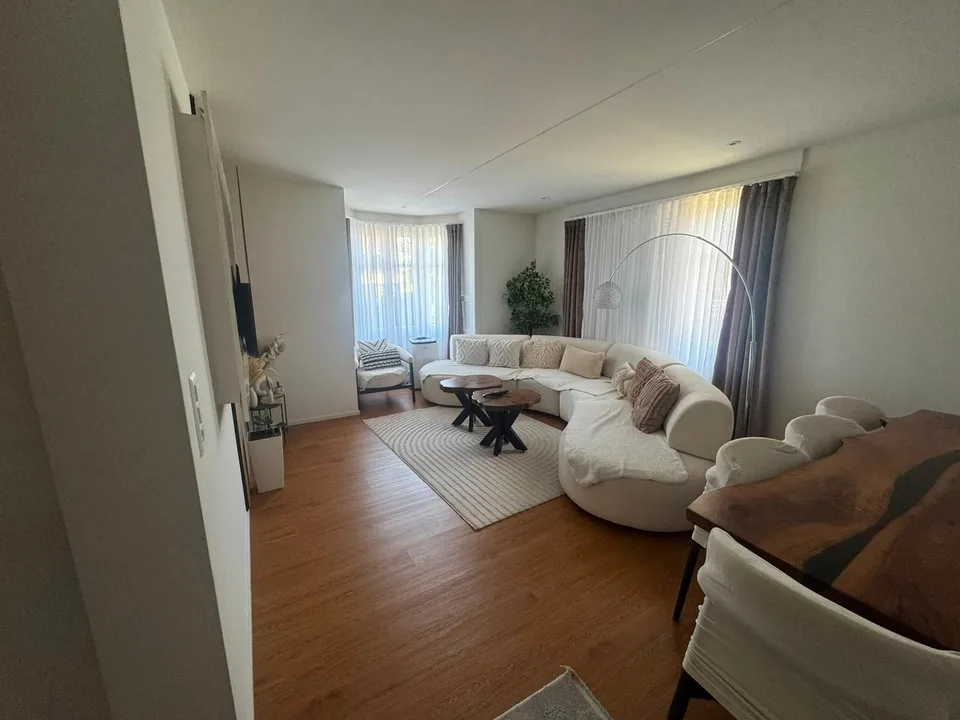 Charmant appartement maisonnette 5.5 pièces avec balcon à Bürglen TG