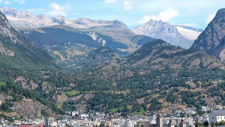 Appartamento esclusivo in mansarda in una posizione tranquilla a Brig-Glis – foto 19 di 20
