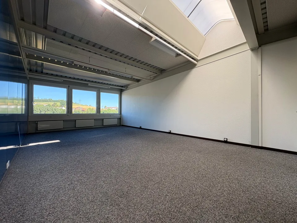 Affordable and air-conditioned office spaces - first three months free – photo 13 of 18