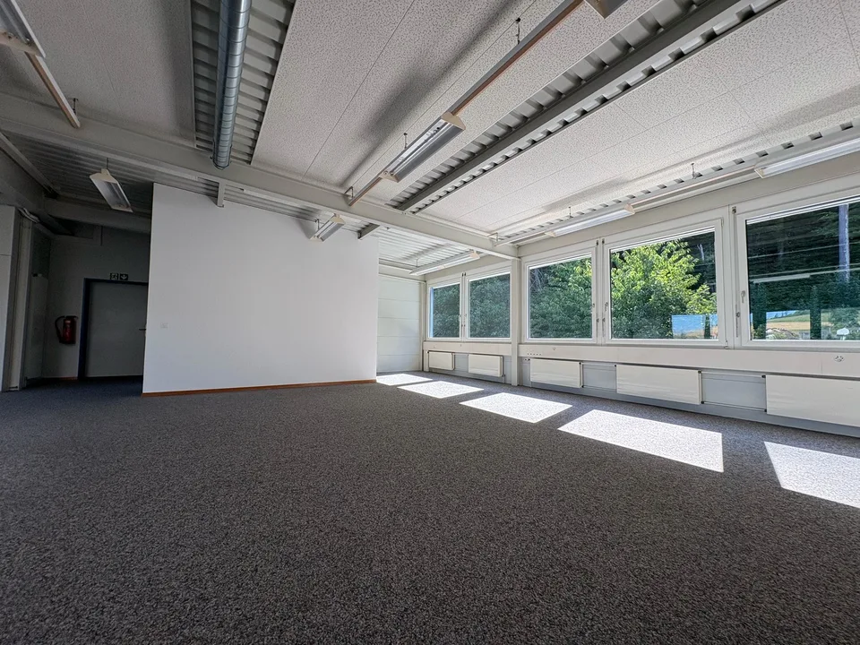 Affordable and air-conditioned office spaces - first three months free – photo 8 of 18
