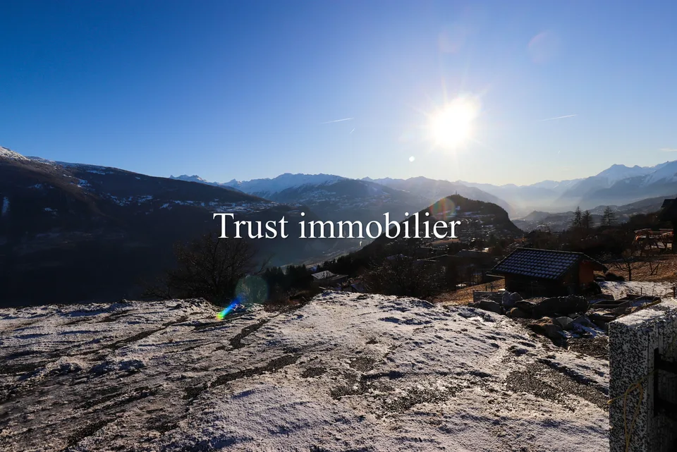 6000.Vue panoramique / Projet Chalet à vendre à Sergnou /Crans-Montana