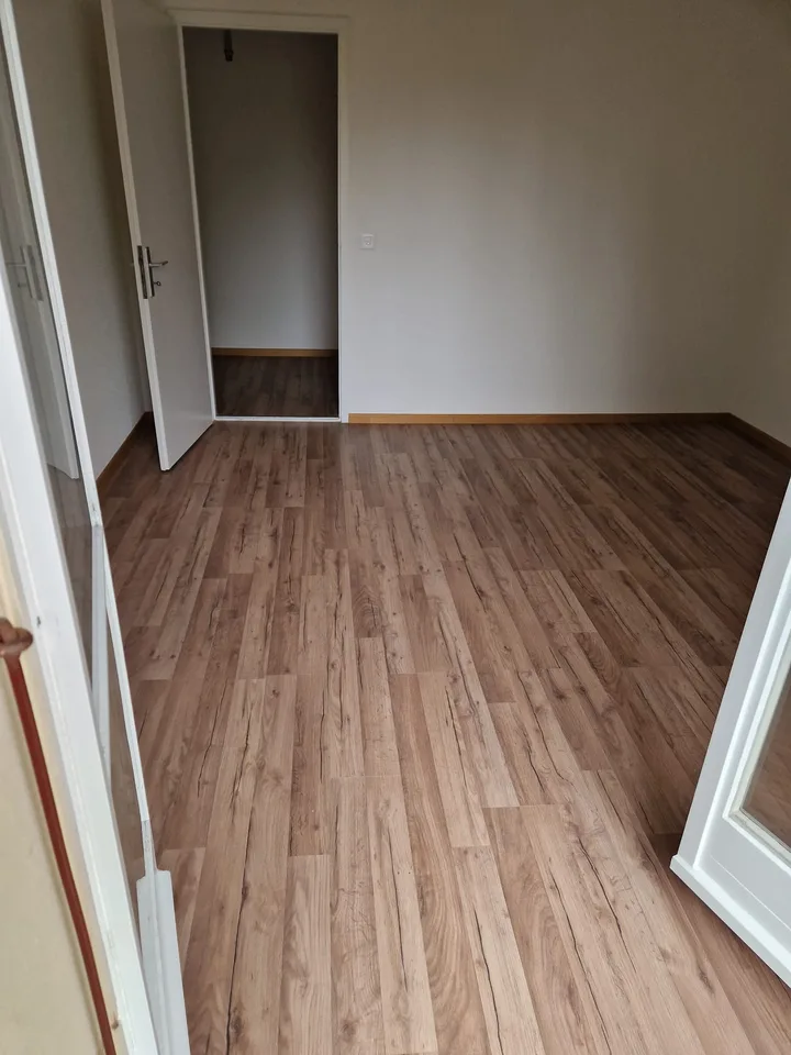 Appartement en partie rénové pour couples ou petites familles !