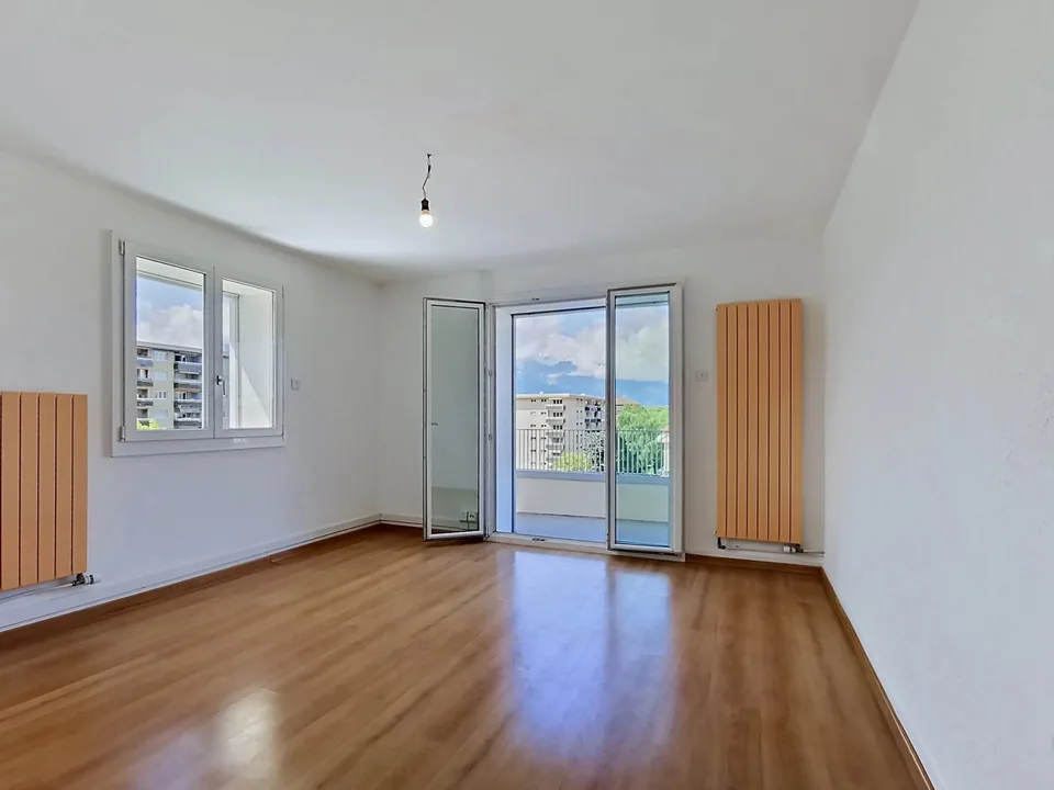 Lumineux appartement avec balcon plein sud