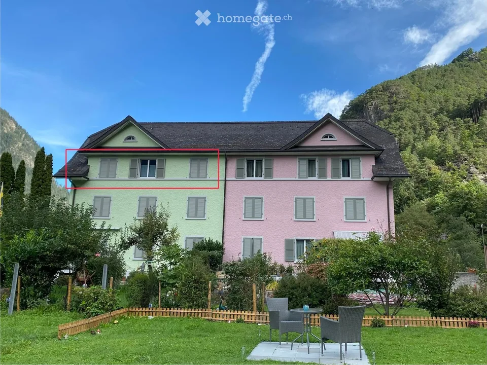 Appartement charmant de 4 pièces avec panorama montagnard à Amsteg