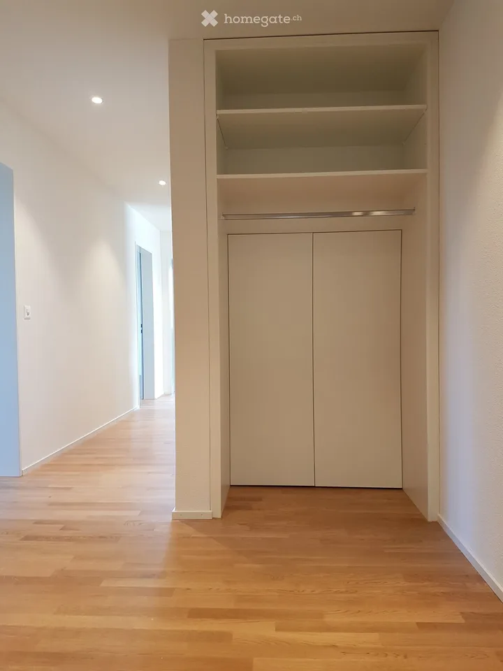 Helle 3.5-Zimmer-Wohnung im 20. Stock mit Balkon in Wiesendangen