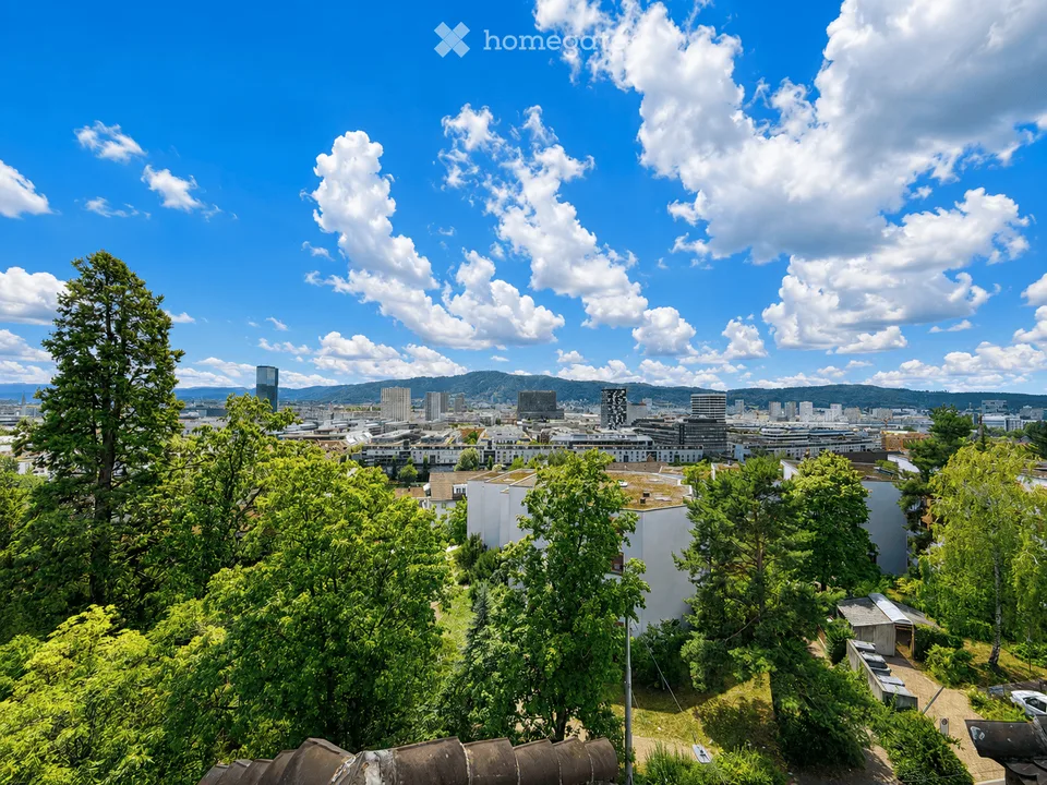Exclusive maisonette apartment with a far-reaching view - stylish living above the roofs of Zurich! – photo 15 of 15