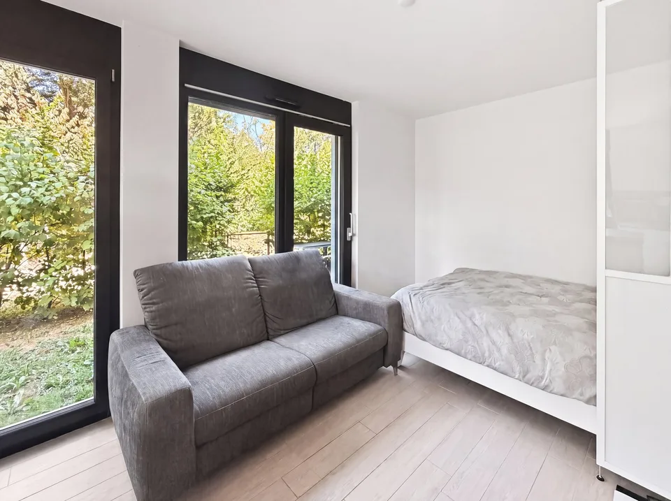 Rare! Studio with garden and parking in Thônex