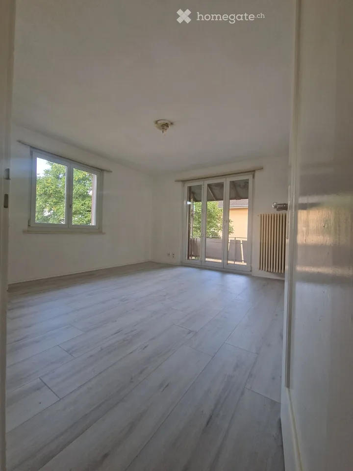 3-Zimmerwohnung, 2. Stock, mit Balkon, in Herzogenbuchsee