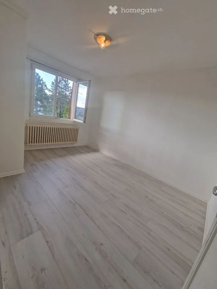 3-Zimmerwohnung, 2. Stock, mit Balkon, in Herzogenbuchsee