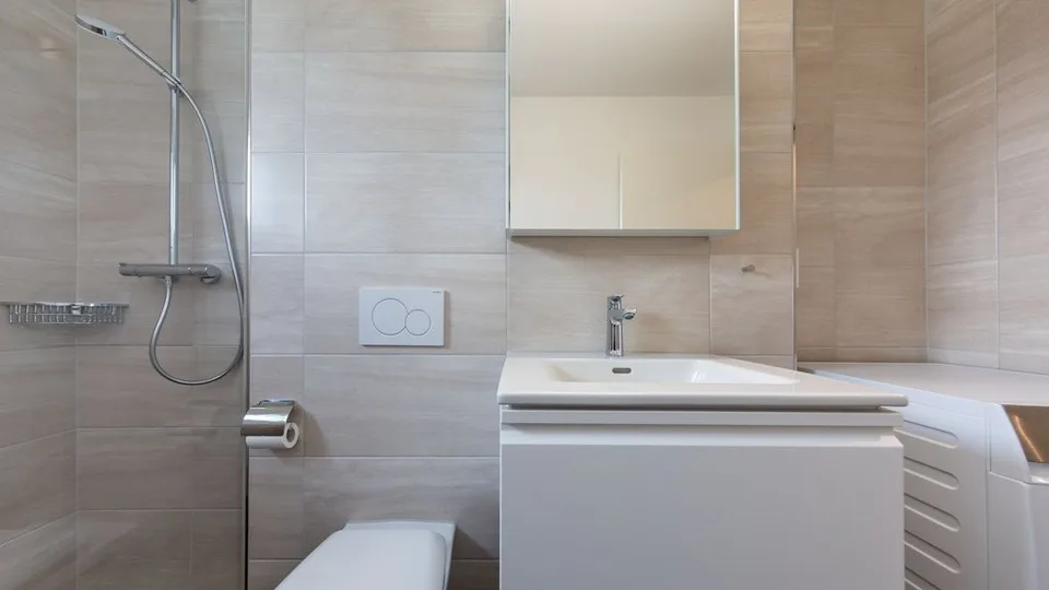 GEMÜTLICHE 2.5 ZIMMER-WOHNUNG IN GRABS