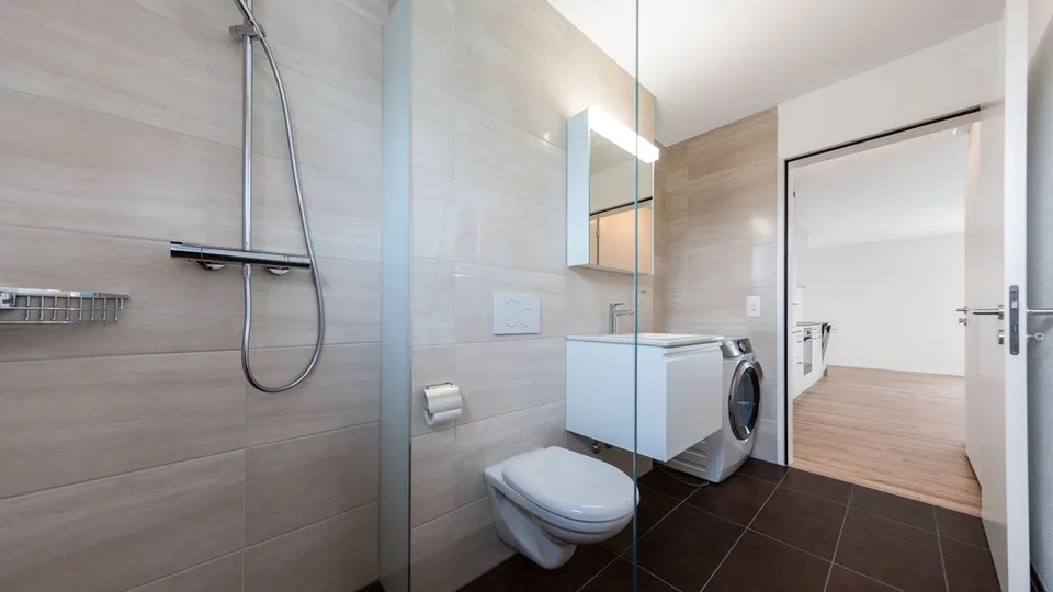 GEMÜTLICHE 2.5 ZIMMER-WOHNUNG IN GRABS