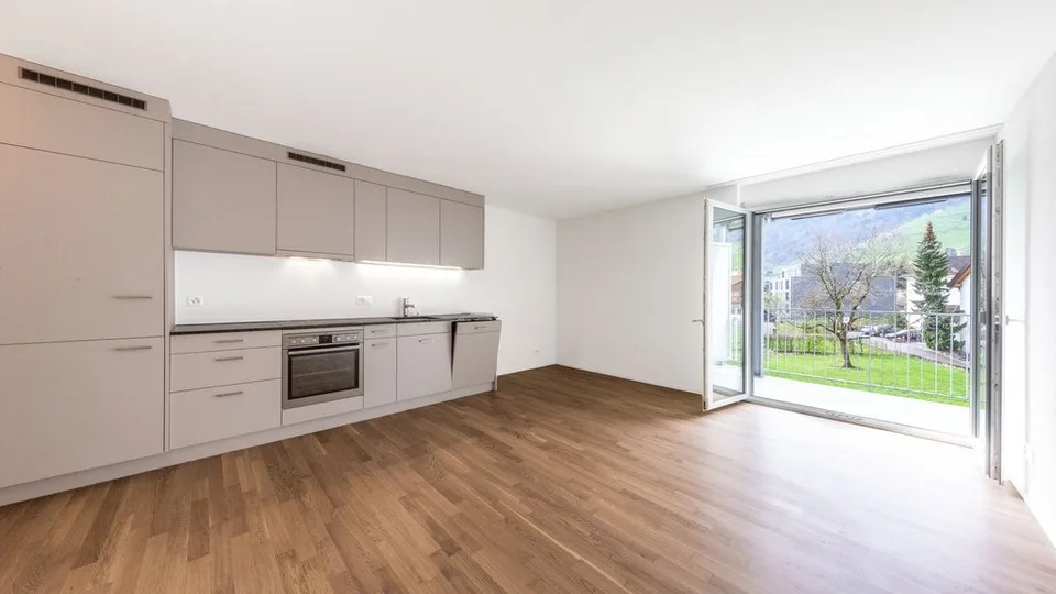 GEMÜTLICHE 2.5 ZIMMER-WOHNUNG IN GRABS