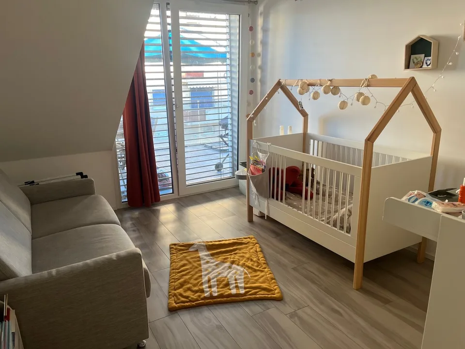 Schönes Apartment mit großer Terrasse im Zentrum von Rolle, neues Gebäude