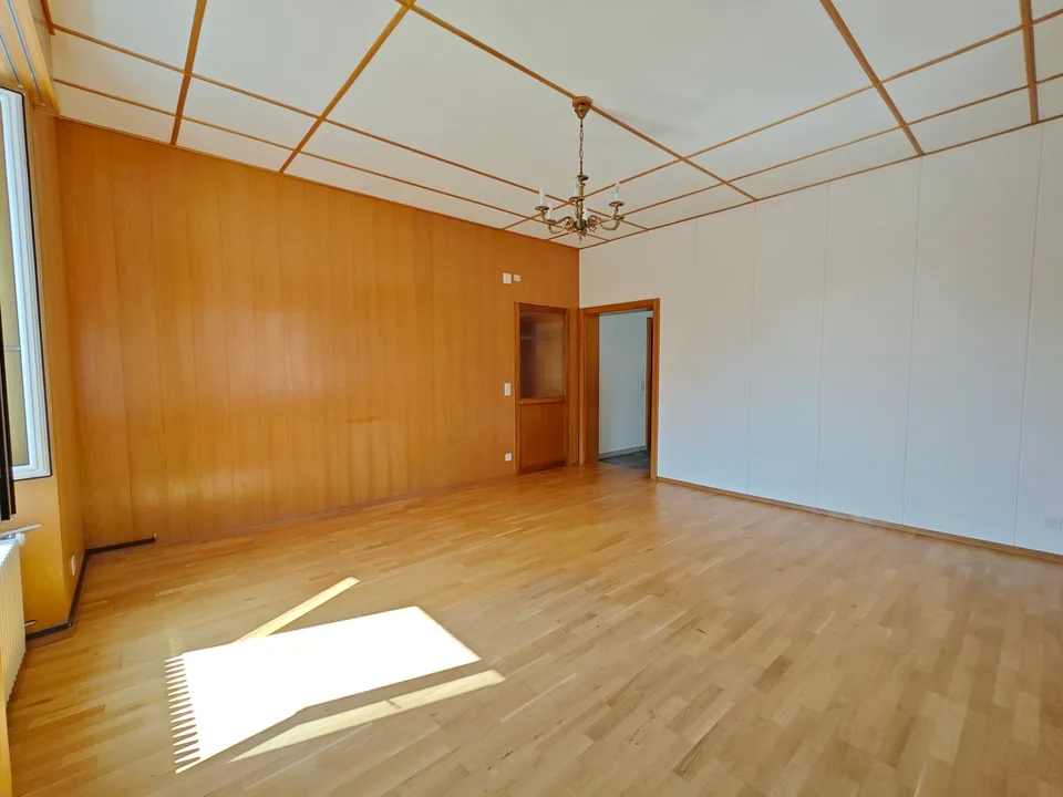AIROLO - Appartamento 4.5 locali in zona centrale