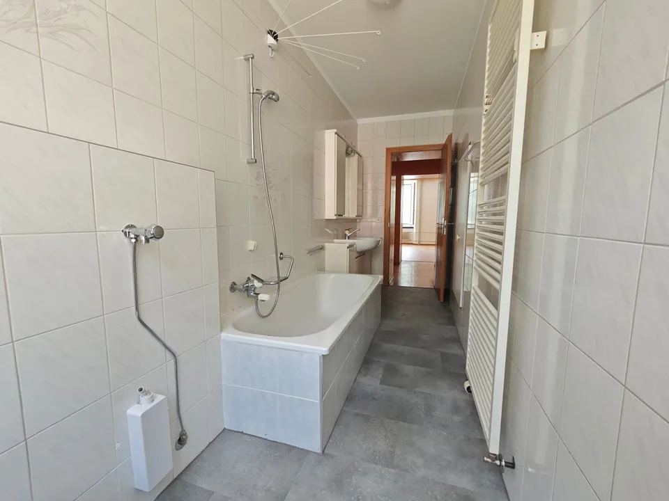 AIROLO - Appartamento 4.5 locali in zona centrale
