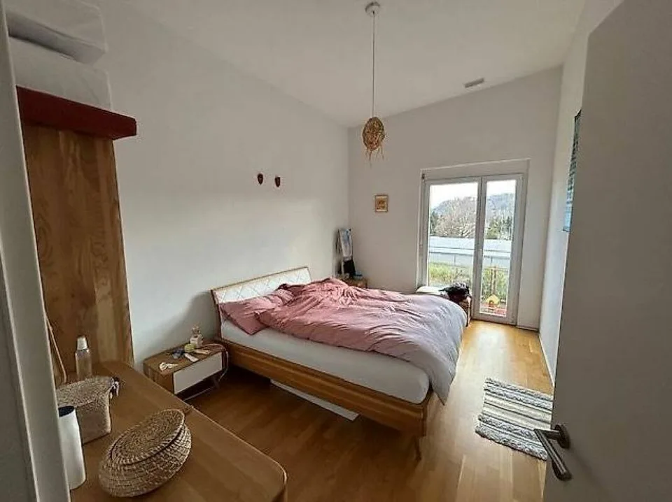 Wohnung mit 3.5 Zimmern im Dachgeschoss