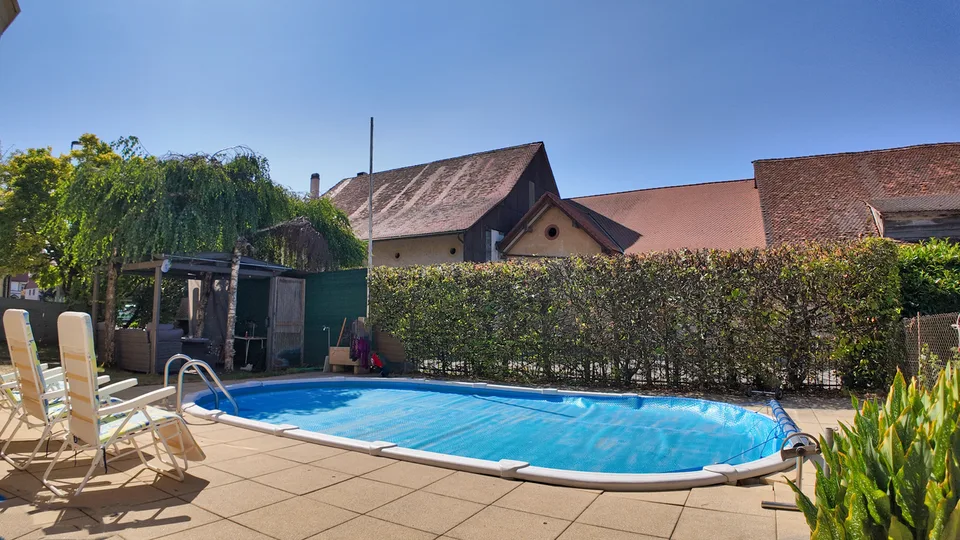 Haus mit 2 Wohnungen in Grandcour / VD
