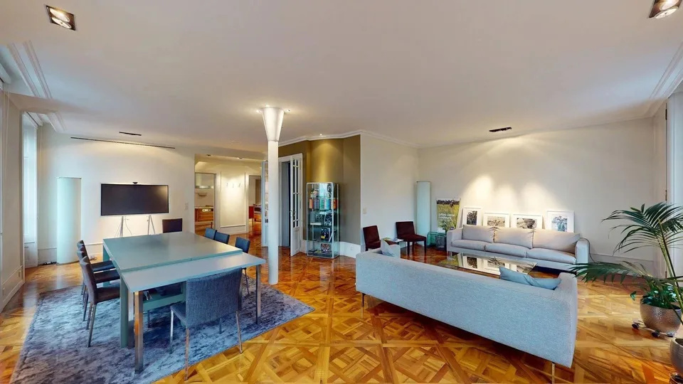 Maison de maître privée & adresse exceptionnelle
