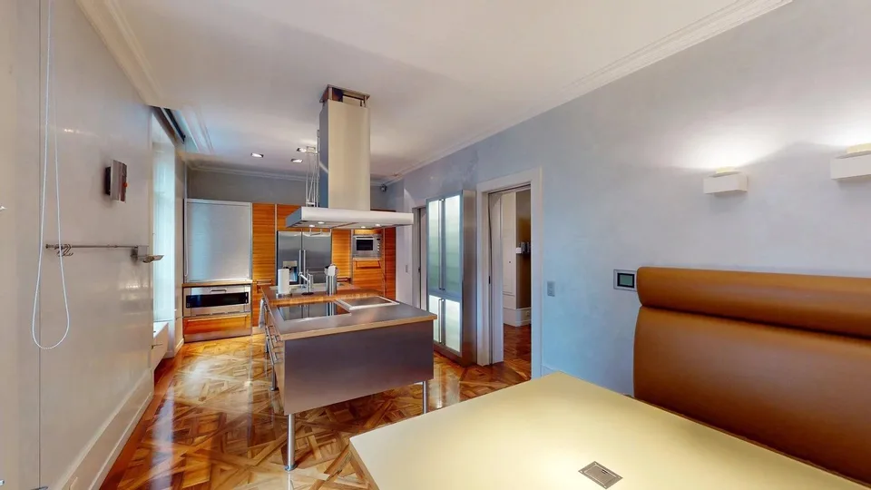 Maison de maître privée & adresse exceptionnelle
