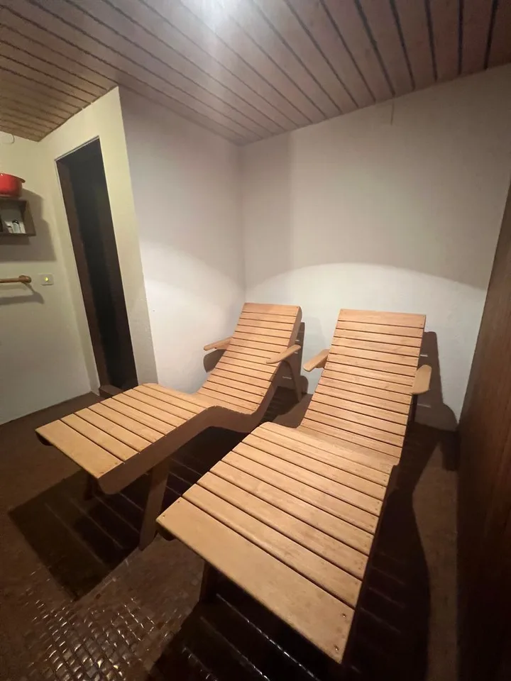 Esclusiva Villa con vista lago posteggi e vari confort. – Foto 19 von 19