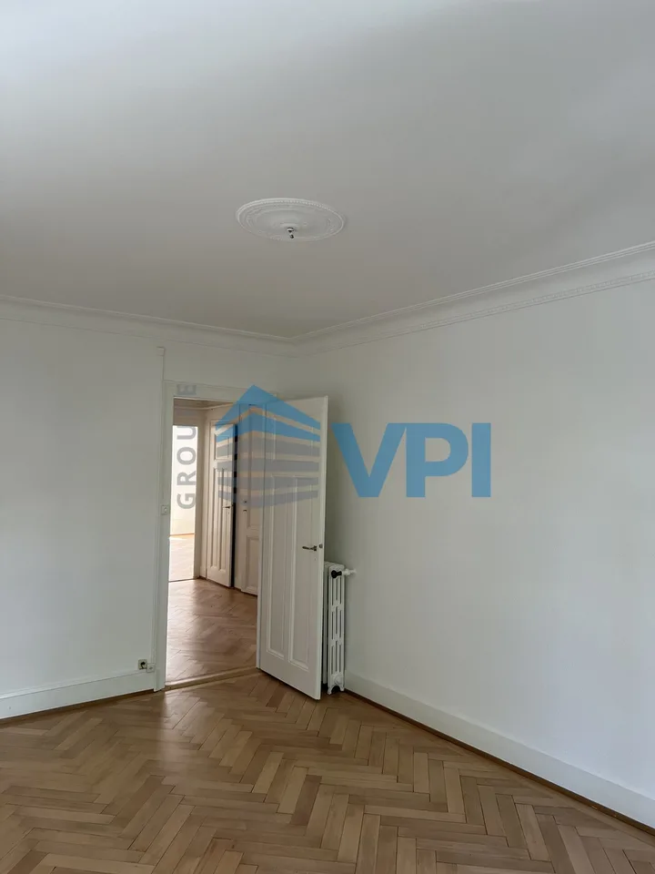 Charmant appartement de 4.5 pièces avec balcon à Champel
