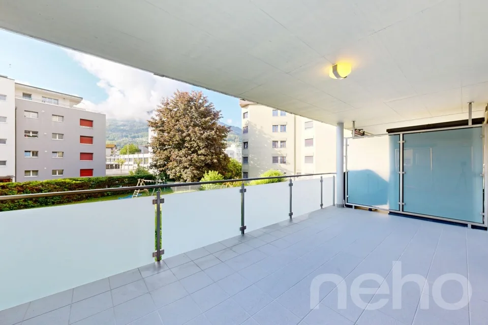 Esclusivo: appartamento luminoso con grande balcone-terrazza