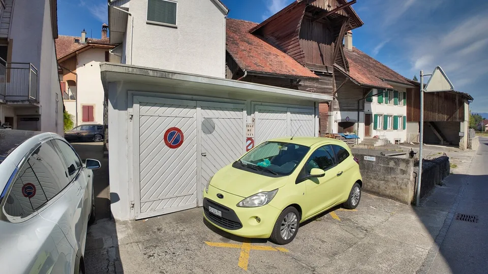 Casa di villaggio di 4.5 locali a Grandcour / VD