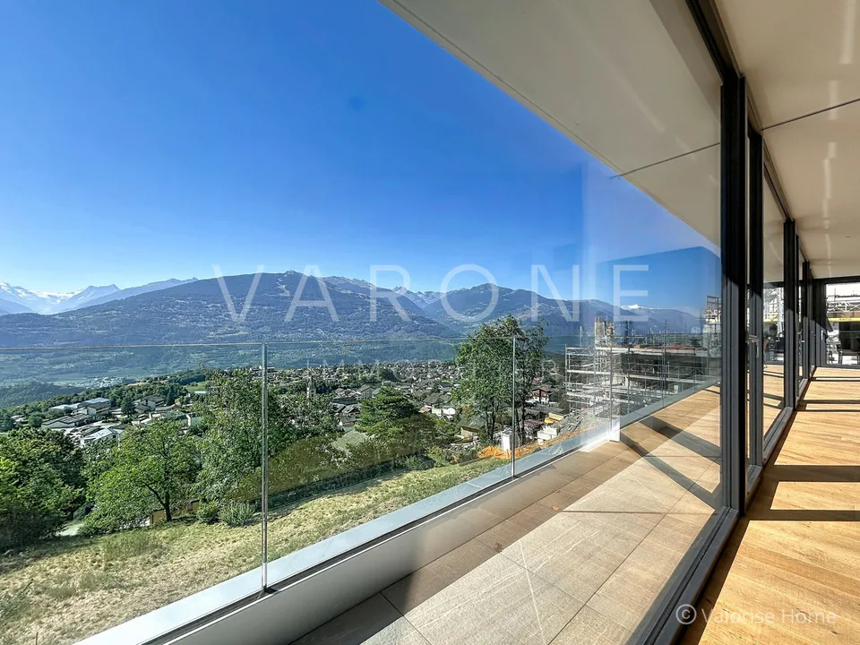 Villa contemporaine de 6,5 pièces avec piscine et vue panoramique