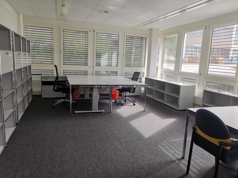 Mieten Sie da wo es sich lohnt, Geschäfte zu machen! Büro- und Praxisräume mit Stil. – Foto 8 von 10