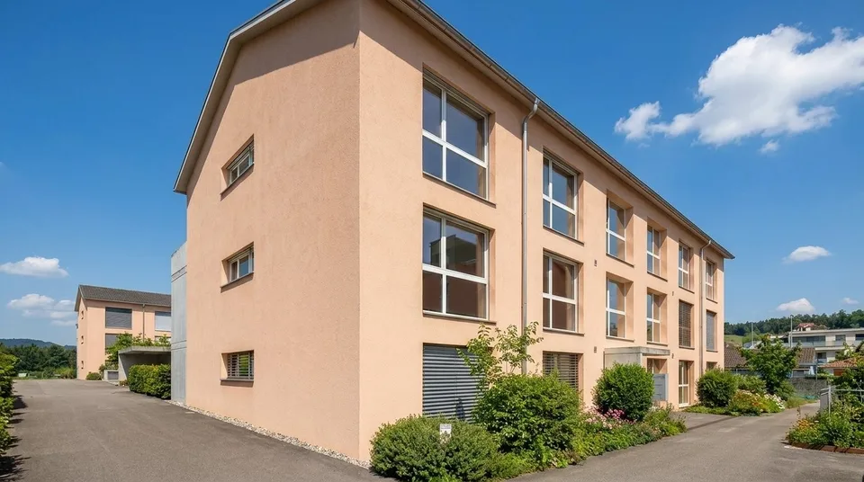 "Moderne 4.5-Zimmer-Wohnung mit Balkon in Oberrüti "