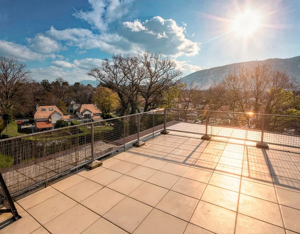 Wohnung A: 180m2 im Erdgeschoss - Herrenhaus 1893 renoviert