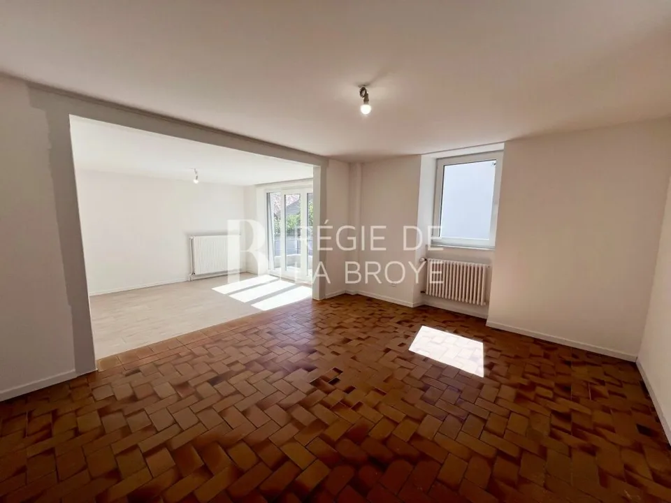 Wohnung 3.5 renoviert in Démoret