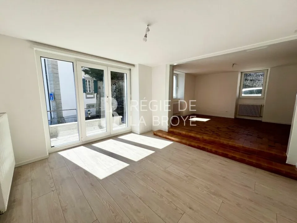 Appartement de 3.5 rénové à Démoret