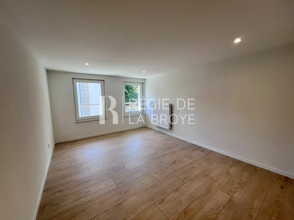 Appartement rénové de 4.5 pièces à Démoret