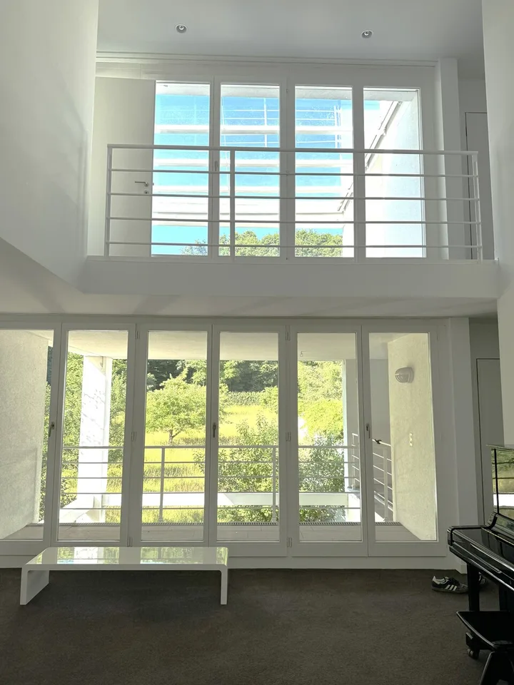 Idylle und Grosszügigkeit - 7-Zimmer-Einfamilienhaus mit Garten und Dachterrasse