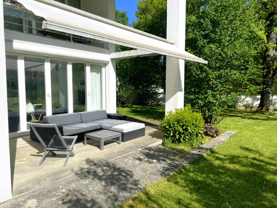 Idylle und Grosszügigkeit - 7-Zimmer-Einfamilienhaus mit Garten und Dachterrasse
