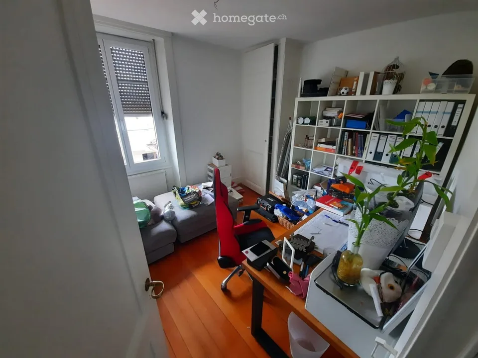 Charmante 3-Zimmer-Wohnung mit Balkon im Altbau – Lausanne, 1007