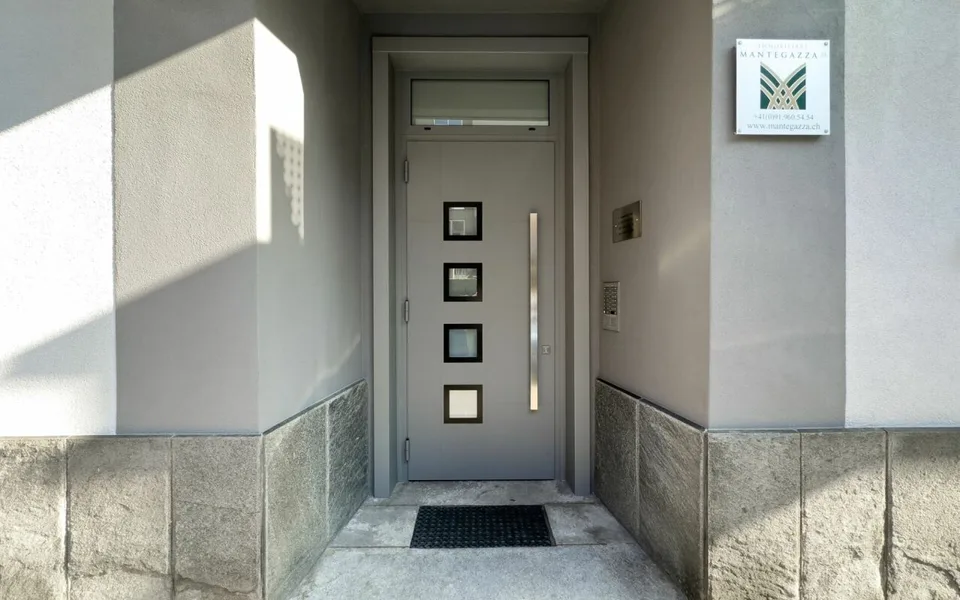 Geräumige 5-Zimmer-Wohnung in der Renovierungsphase